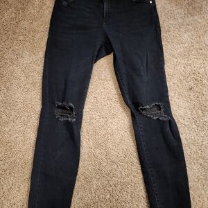 DL1062 Women's Black Skinny Jeans